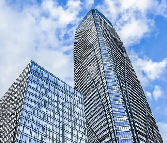 超高压清洗机在路桥标线施工中的应用优势与技术要点